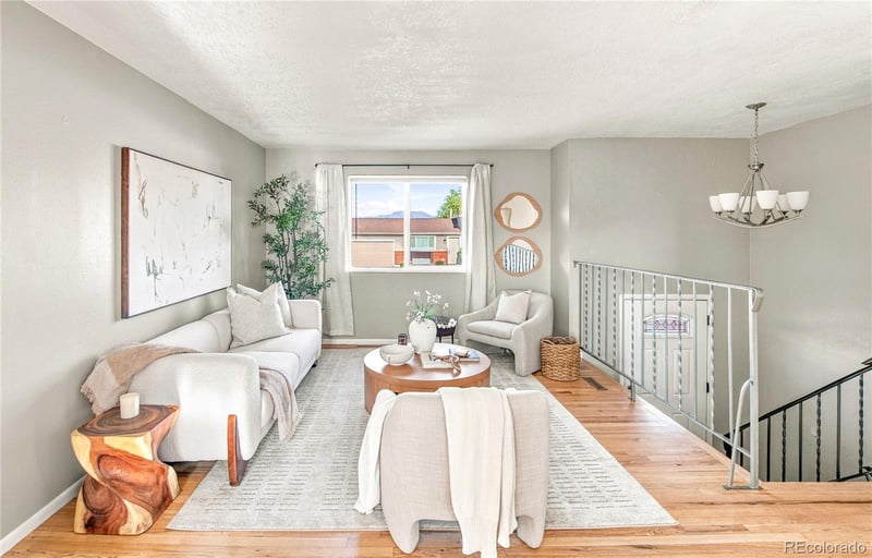 10327 Owens Cir, Broomfield, CO 80021