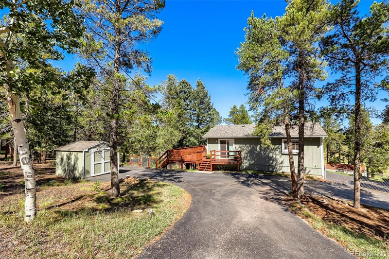 31645 Griffin Dr, Conifer, CO 80433
