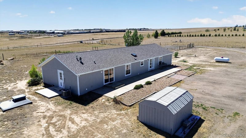 16420 Cavanaugh Rd, Keenesburg, CO 80643