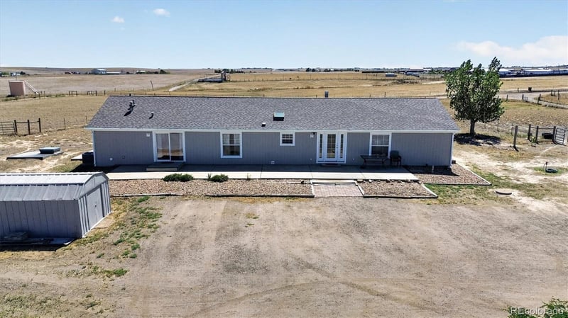 16420 Cavanaugh Rd, Keenesburg, CO 80643