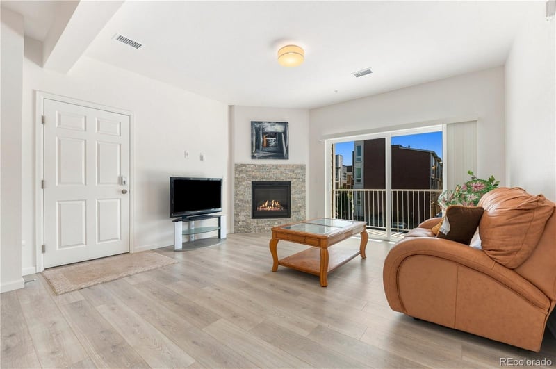 15700 E Jamison Dr #5-203, Englewood, CO 80112