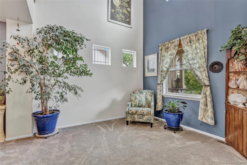 25048 E Canal Pl, Aurora, CO 80018