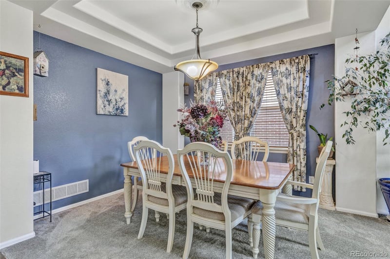 25048 E Canal Pl, Aurora, CO 80018