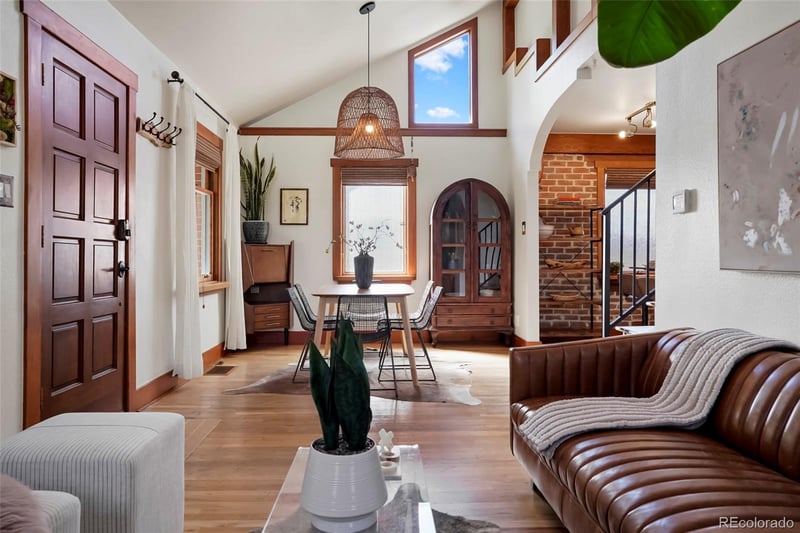 2223 S Gilpin St, Denver, CO 80210
