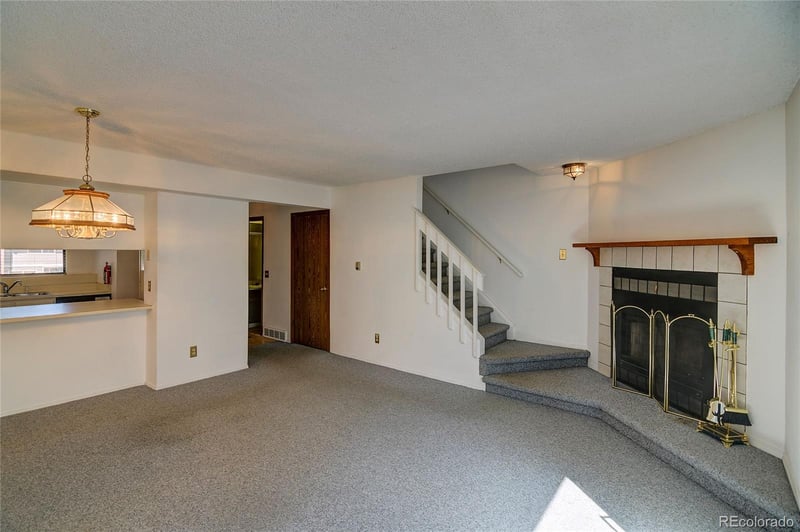 11610 E Bayaud Dr, Aurora, CO 80012