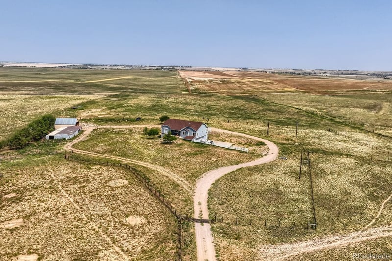 1080 S Dutch Valley Rd, Bennett, CO 80102