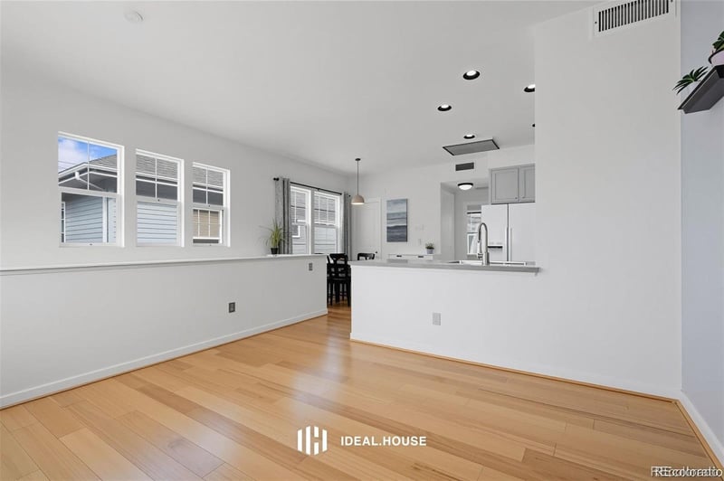 7454 E 28th Ave #3, Denver, CO 80238