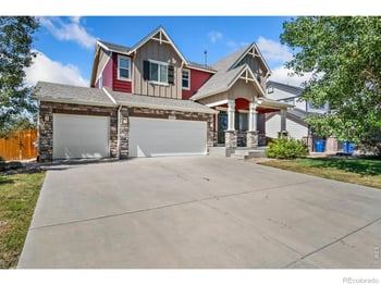 8597 Raspberry Dr, Frederick, CO 80504