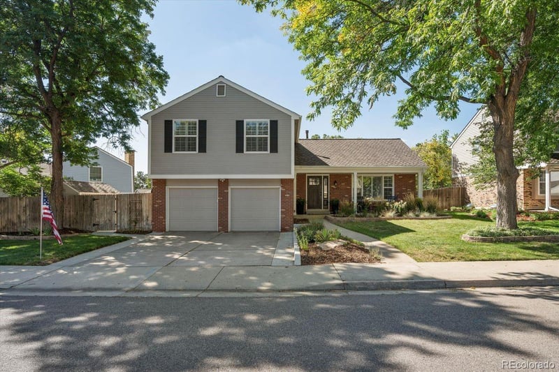 9142 W Hialeah Pl, Littleton, CO 80123