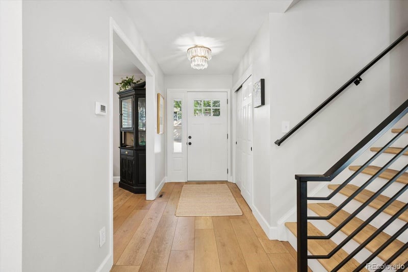 9142 W Hialeah Pl, Littleton, CO 80123