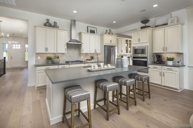 8405 S Winnipeg Ct, Aurora, CO 80016