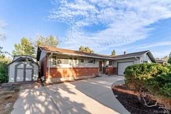 364 S Xanadu St, Aurora, CO 80012