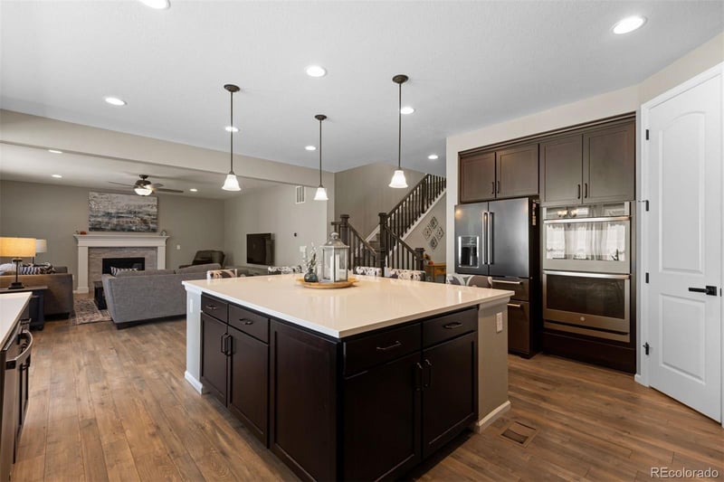 8480 Arapahoe Peak St, Littleton, CO 80125