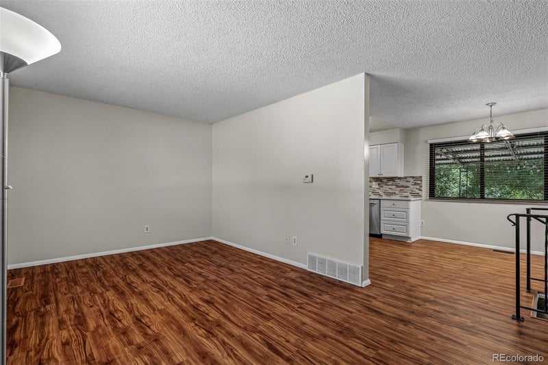 1675 Mineola St, Colorado Springs, CO 80915