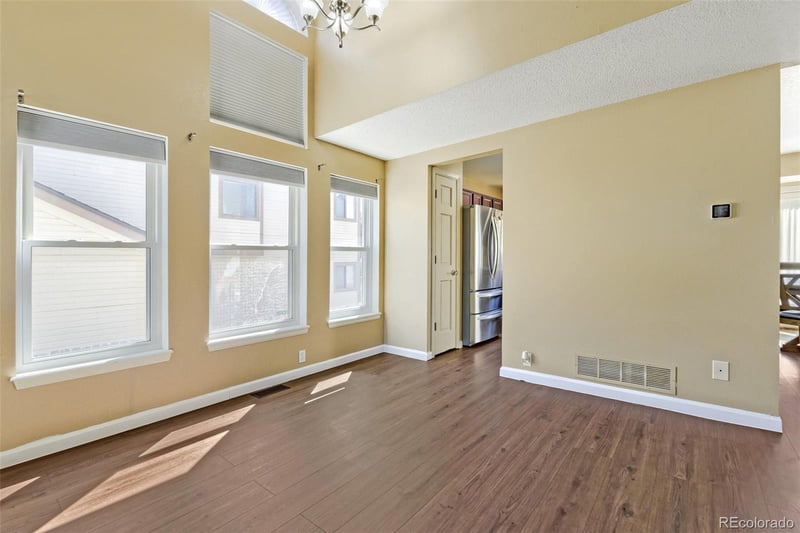 8274 S Ogden Cir, Littleton, CO 80122
