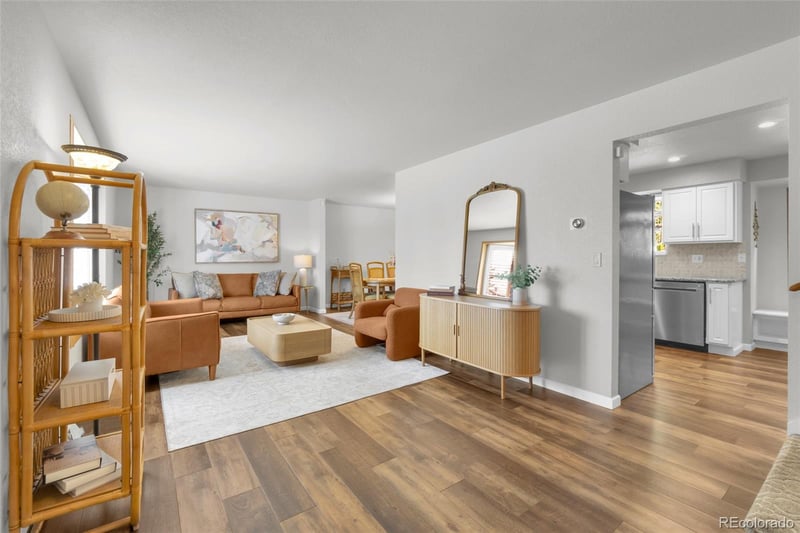 8923 W Warren Dr, Lakewood, CO 80227
