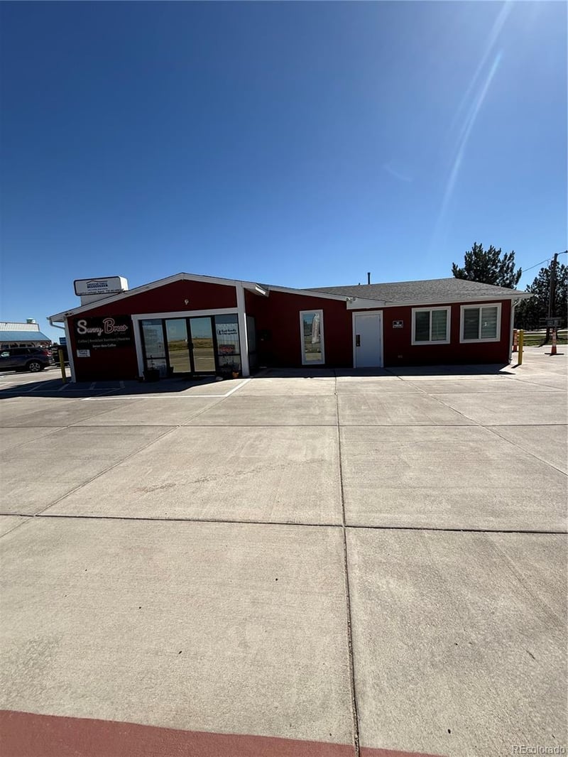 190 S 1st St, Bennett, CO 80102
