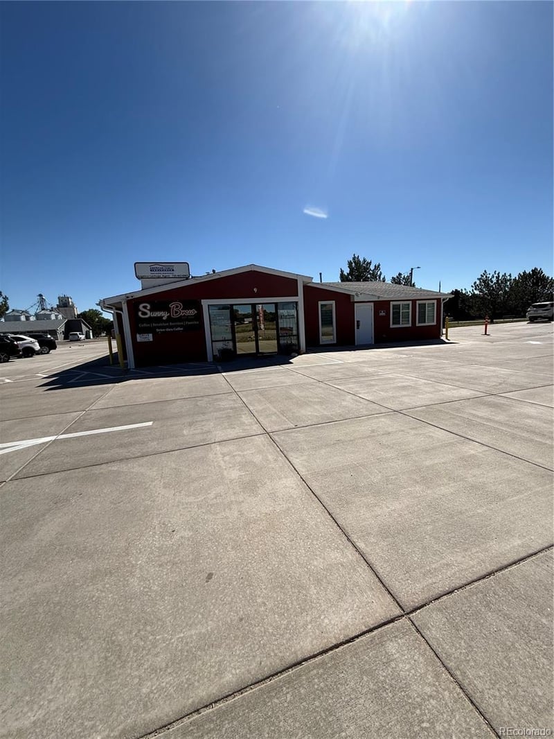 190 S 1st St, Bennett, CO 80102