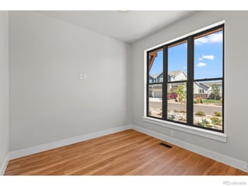 1270 Swan Peter Dr, Berthoud, CO 80513