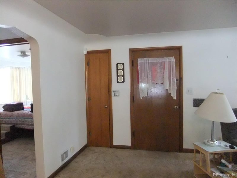 1355 Hanover St, Aurora, CO 80010