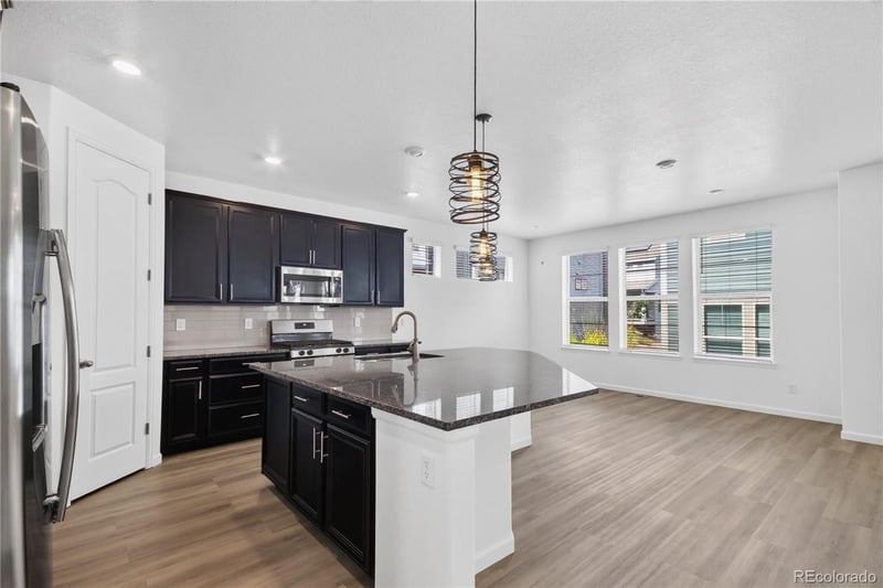 9725 Bennett Peak St, Littleton, CO 80125