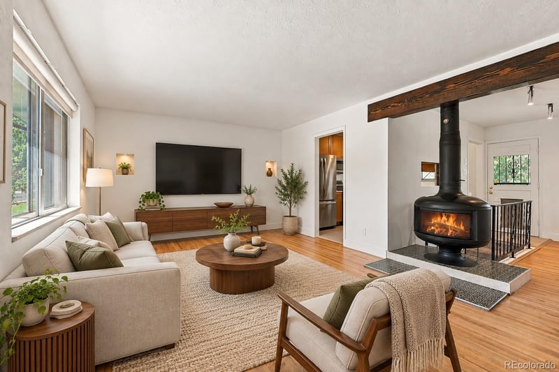 11213 W Briarwood Dr, Lakewood, CO 80226