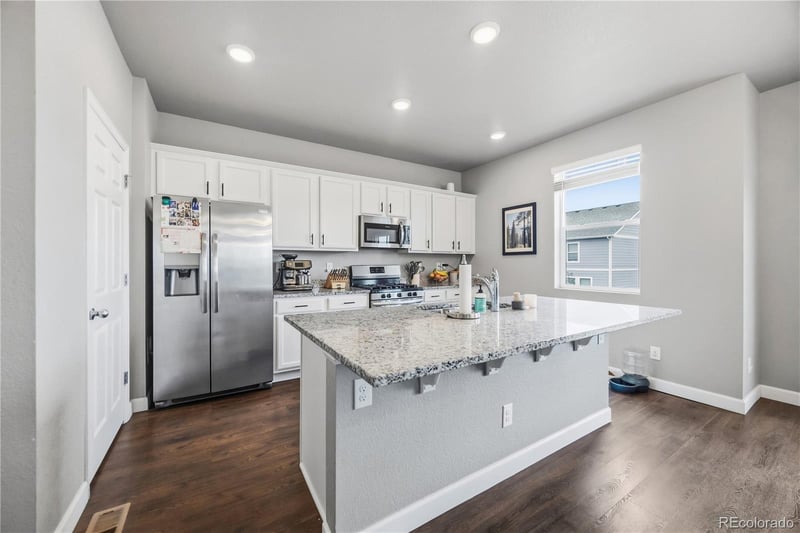 5849 Point Rider Cir, Castle Rock, CO 80104