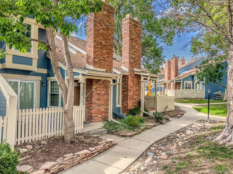 14189 E Radcliff Cir, Aurora, CO 80015