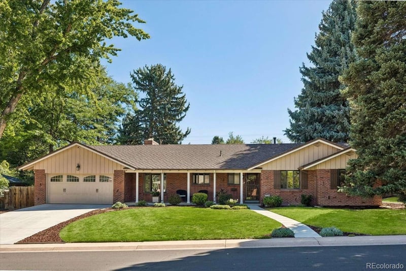 3196 S Saint Paul St, Denver, CO 80210