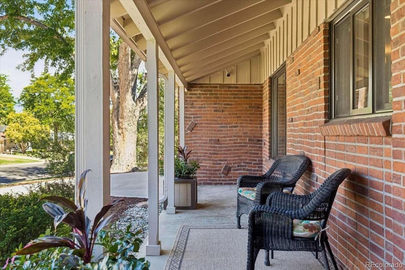 3196 S Saint Paul St, Denver, CO 80210
