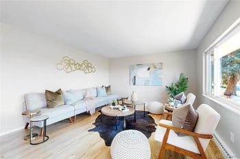 6632 E Dickenson Pl, Denver, CO 80224
