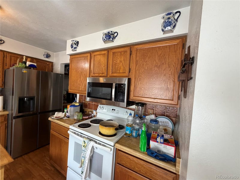 7494 N Benton St, Arvada, CO 80003