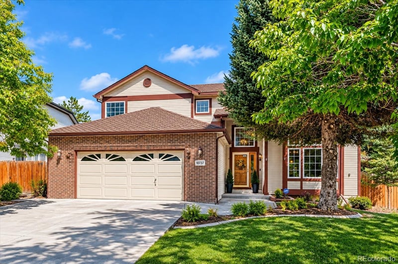 10737 W Cooper Dr, Littleton, CO 80127
