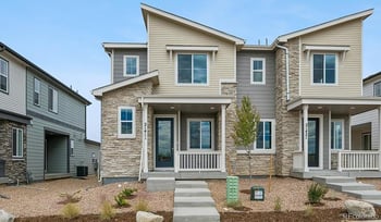21411 E 67th Ave, Aurora, CO 80019