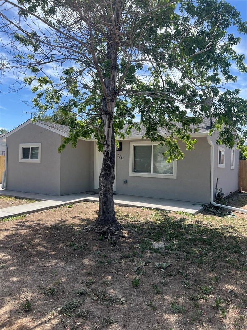 6751 Birch St, Commerce City, CO 80022
