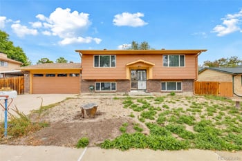 10093 W Maryland Dr, Lakewood, CO 80232