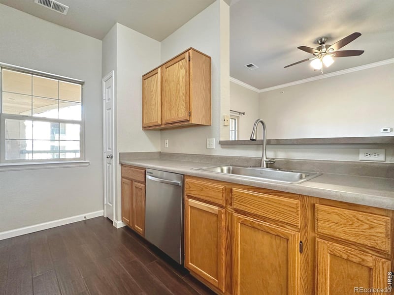 5620 Fossil Creek Pw #5202, Fort Collins, CO 80525