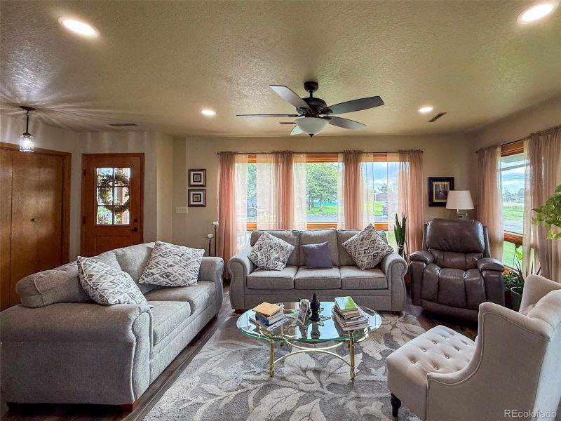 255 W 7th St, Cheyenne Wells, CO 80810