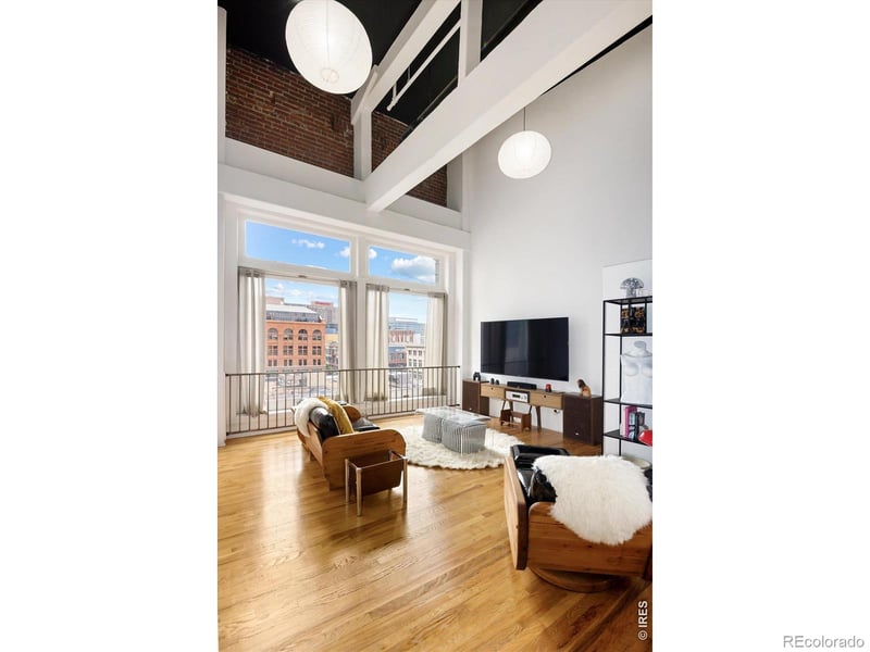 1617 California St #5B, Denver, CO 80202