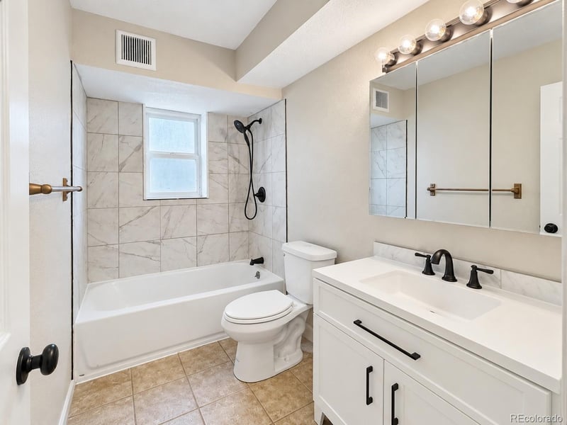 9436 W 57th Ave, Arvada, CO 80002