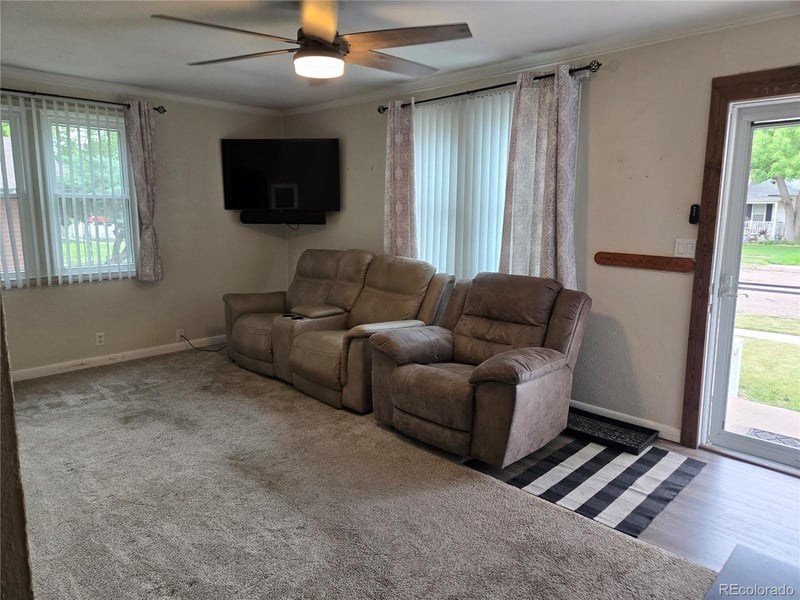 348 11th St, Burlington, CO 80807