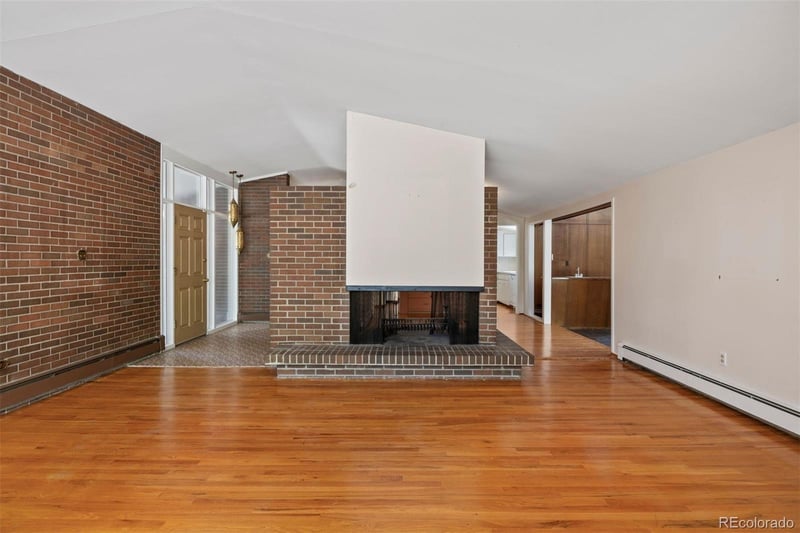 586 S Olive Way, Denver, CO 80224