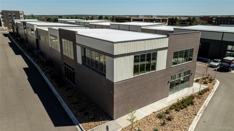 13853 E Briarwood Ave #B100, Centennial, CO 80112