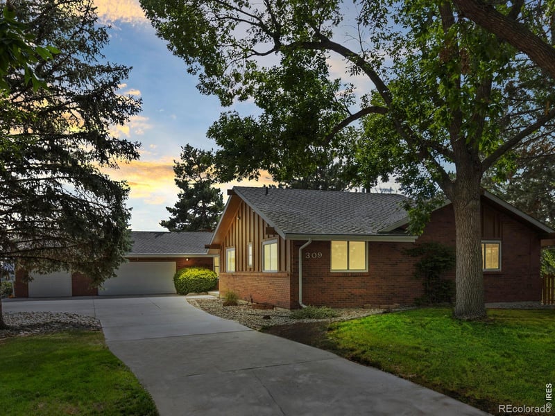 309 Glenview Ct, Longmont, CO 80504
