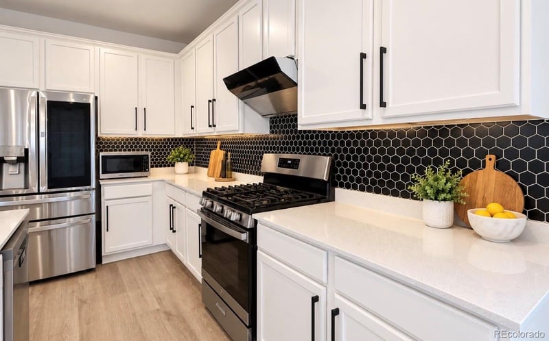 9142 Telluride Ct, Commerce City, CO 80022