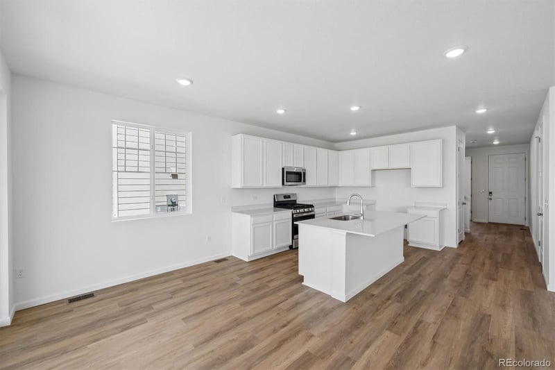 4174 Runyon Lake St, Brighton, CO 80601