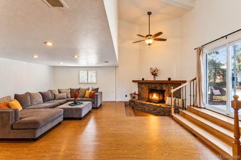 5900 S Wolff Ct, Littleton, CO 80123