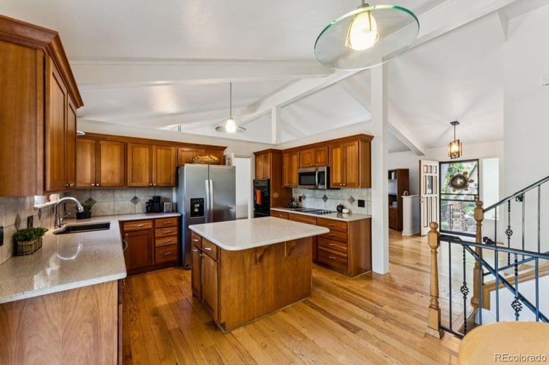 5900 S Wolff Ct, Littleton, CO 80123