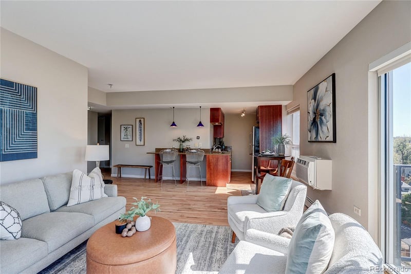 1150 Vine St #1002, Denver, CO 80206