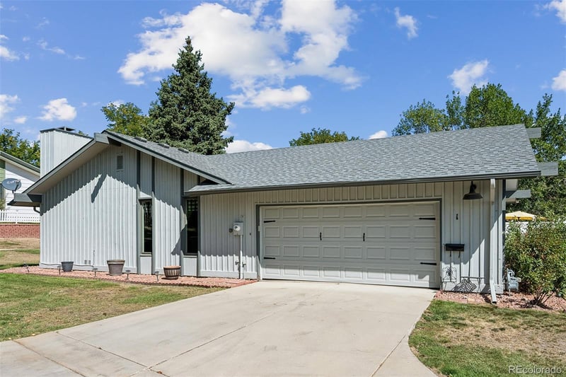 1 Douglas Dr N, Broomfield, CO 80020